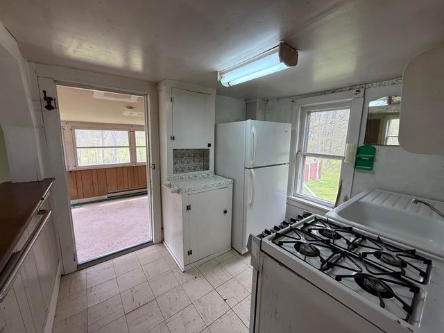 2819 VT Route 313, Arlington, VT 05250