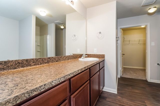 1001 Walnut Lane, Brookshire, TX 77423