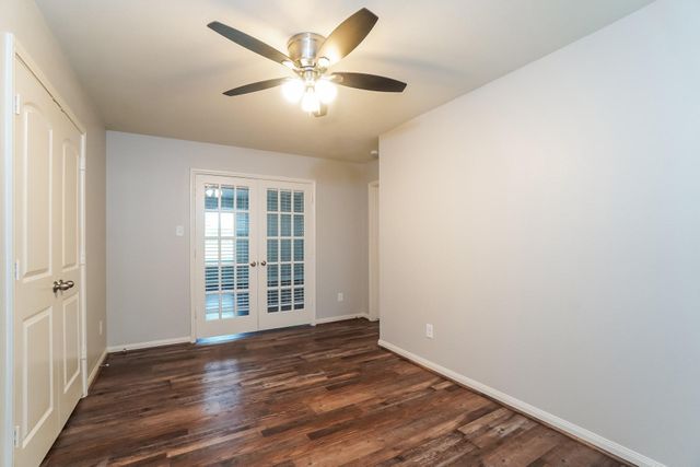 1001 Walnut Lane, Brookshire, TX 77423