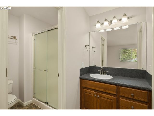 9610 Sw 47TH Ave, Portland, OR 97219