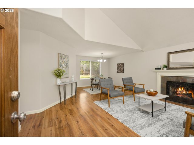 9610 Sw 47TH Ave, Portland, OR 97219
