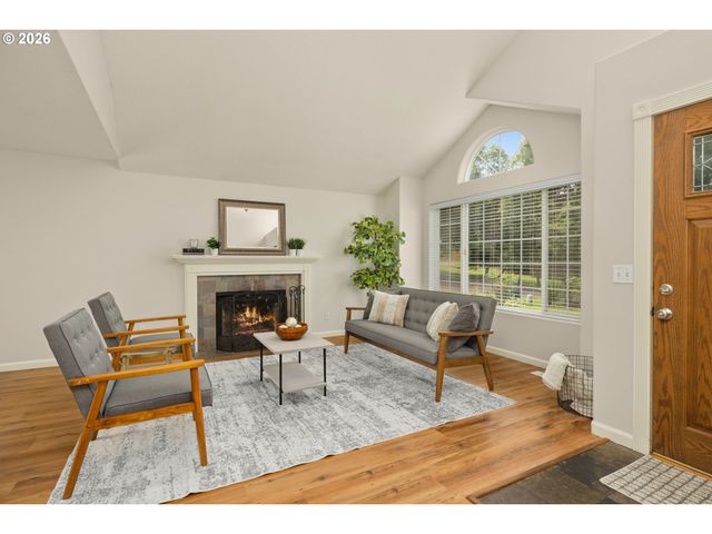 9610 Sw 47TH Ave, Portland, OR 97219