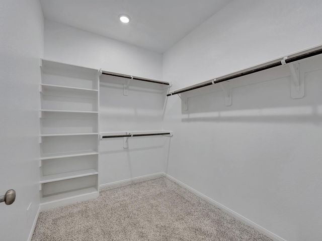 5725 Adamite Way, Houston, TX 77048