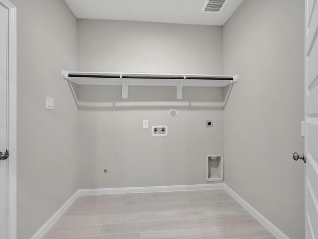 5725 Adamite Way, Houston, TX 77048