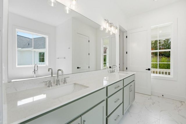 3050 Kara Court, Roswell, GA 30076