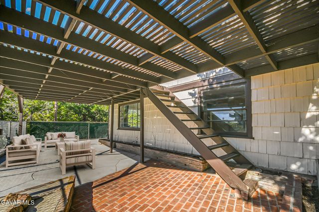 43714 Log Cabin, Lake Hughes, CA 93532