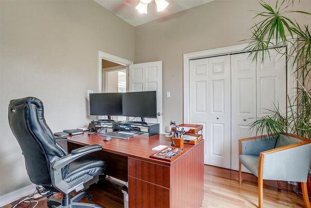 1268 Whispering Oaks Drive, Desoto, TX 75115