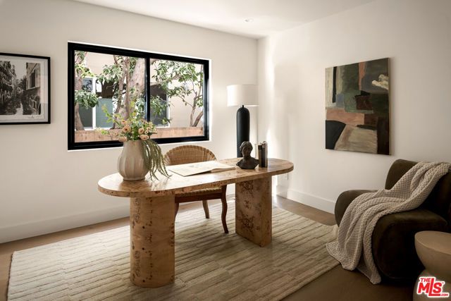 13114 Addison Street, Sherman Oaks, CA 91423