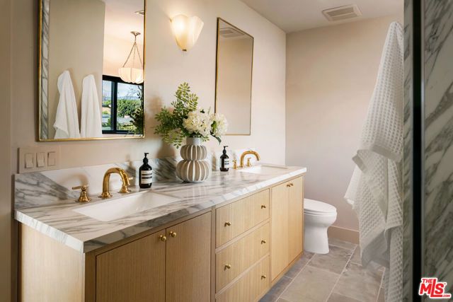 13114 Addison Street, Sherman Oaks, CA 91423