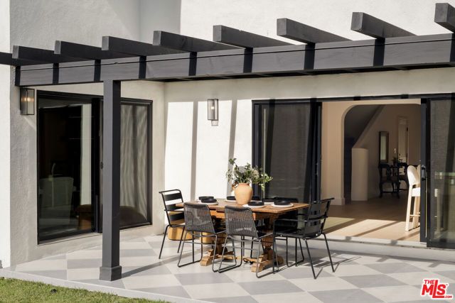 13114 Addison Street, Sherman Oaks, CA 91423