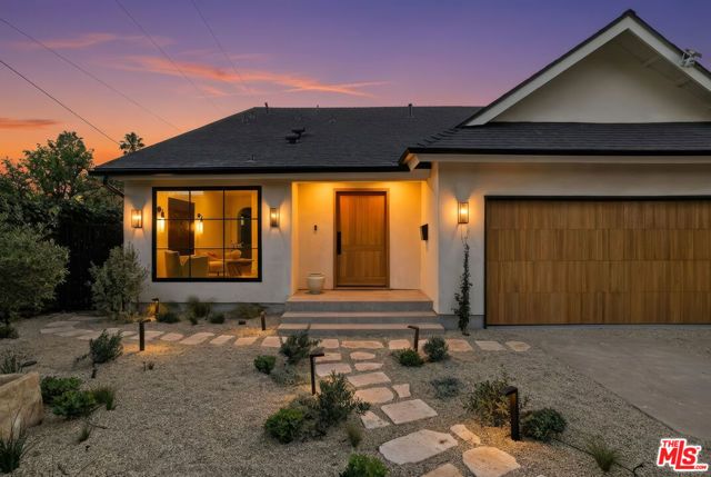 13114 Addison Street, Sherman Oaks, CA 91423