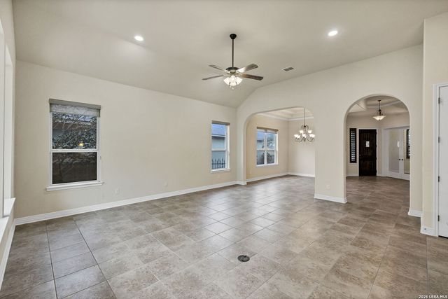 415 Tranquil Oak, San Antonio, TX 78260