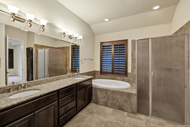 415 Tranquil Oak, San Antonio, TX 78260