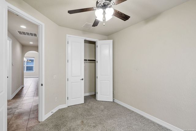 415 Tranquil Oak, San Antonio, TX 78260