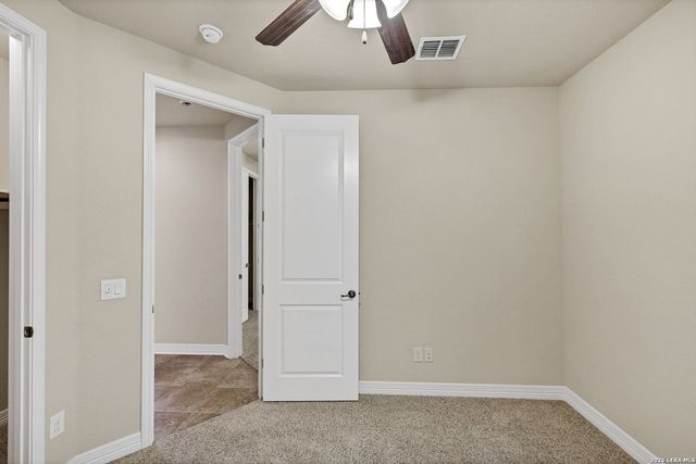 415 Tranquil Oak, San Antonio, TX 78260