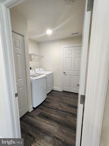 677 DURHAM RD #CARRIAGE HOUSE, Pineville, PA 18946