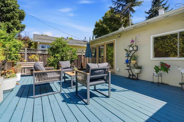 570 Kenwood Drive, Menlo Park, CA 94025