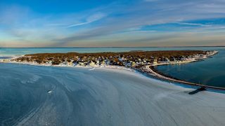 147 Dogwood Street, Fairhaven, MA 02719