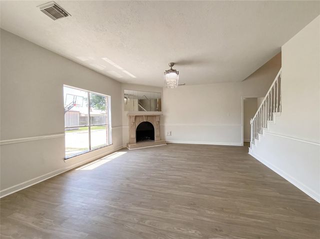 3122 Gatesbury North Drive, Houston, TX 77082