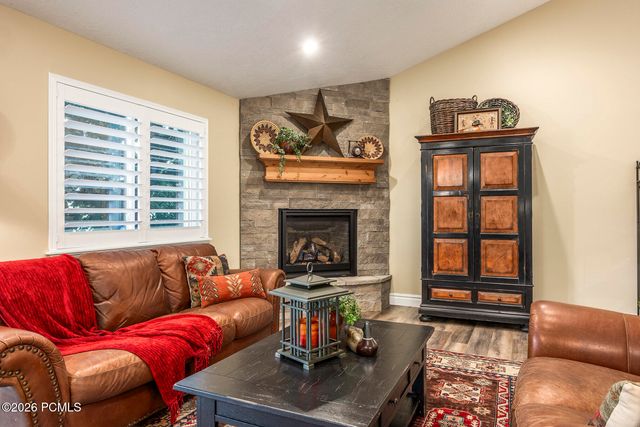 248 E 9300 South, Paradise, UT 84328