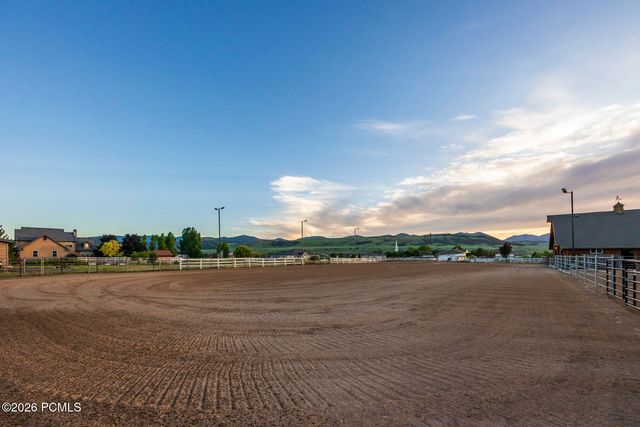 248 E 9300 South, Paradise, UT 84328