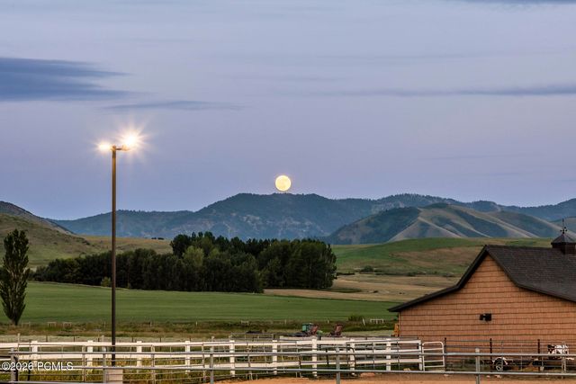 248 E 9300 South, Paradise, UT 84328