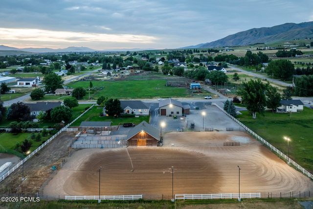 248 E 9300 South, Paradise, UT 84328