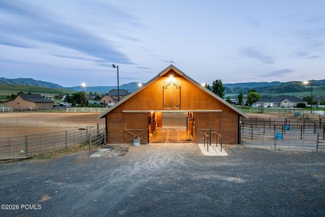 248 E 9300 South, Paradise, UT 84328