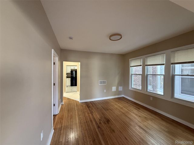 1431 W Euclid Street, Detroit, MI 48206