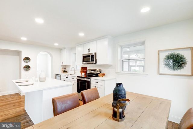 411 LYNBROOKE RD, Springfield, PA 19064