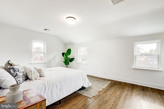 411 LYNBROOKE RD, Springfield, PA 19064