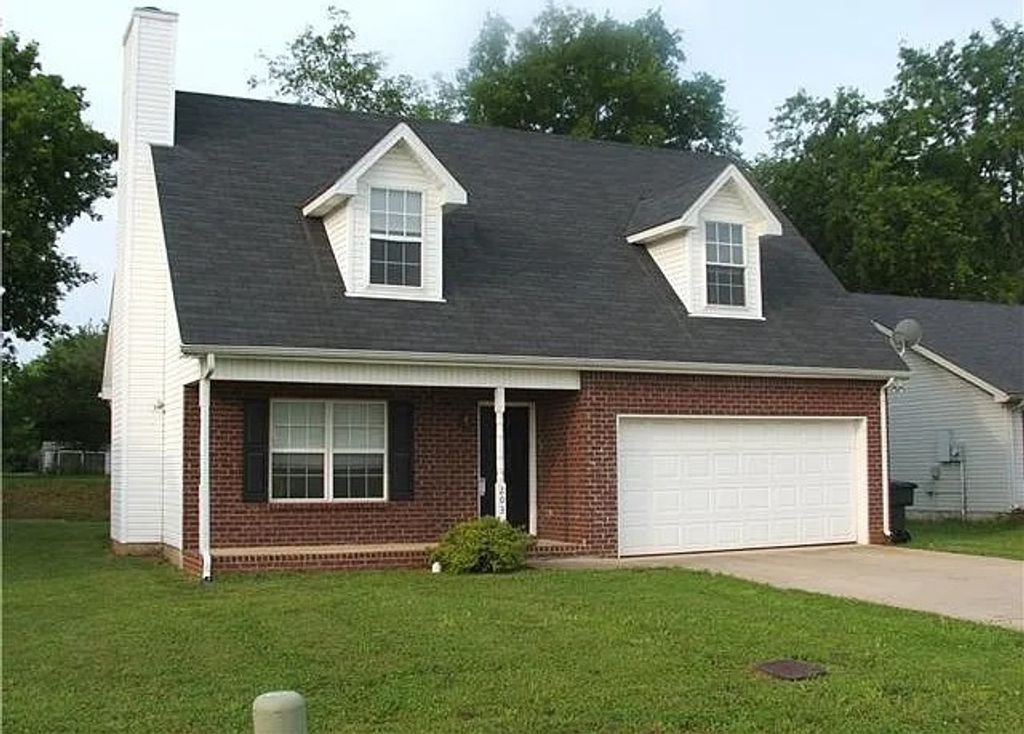 203 Meigs Dr, Murfreesboro, TN 37128