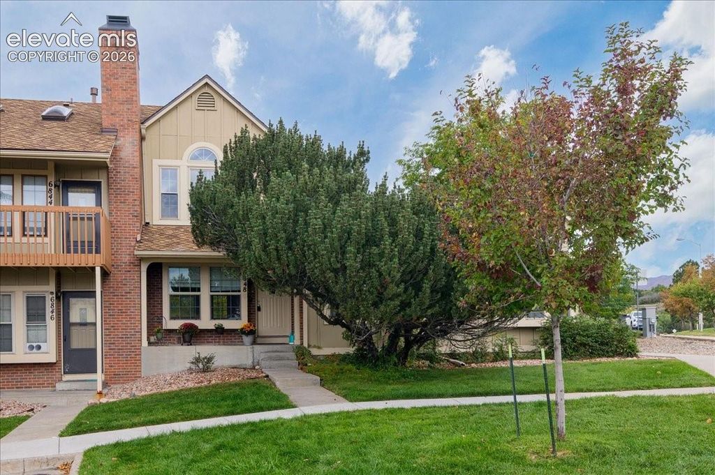 6848 Ravencrest Drive, Colorado Springs, CO 80919 — exterior