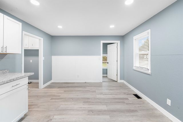 720 Sherman St, Salina, KS 67401