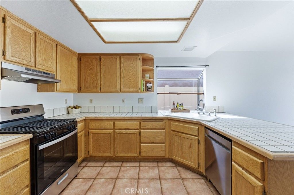 Image 13 of property listing at 35124 Willow Springs Drive, Yucaipa, CA 92399