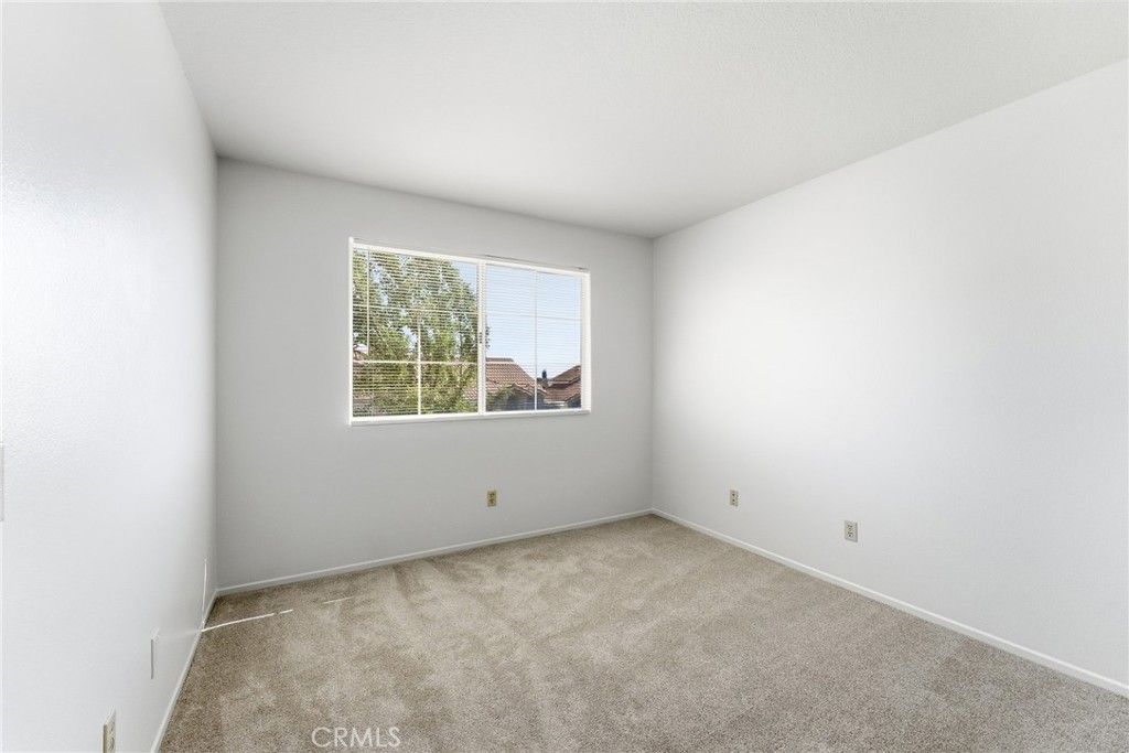 Image 27 of property listing at 35124 Willow Springs Drive, Yucaipa, CA 92399