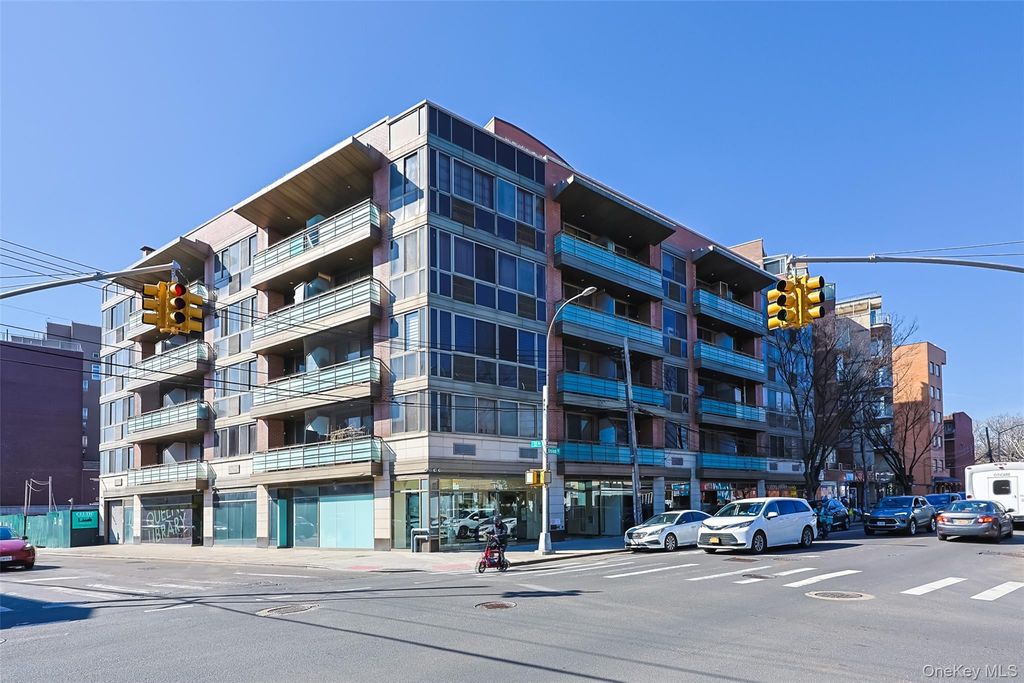 3132 Union Street 2C, Flushing, NY 11354