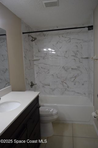 1756 Jacobin Street NW, Palm Bay, FL 32907