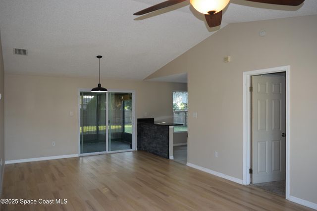 1756 Jacobin Street NW, Palm Bay, FL 32907