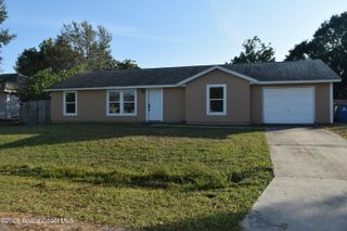 1756 Jacobin Street NW, Palm Bay, FL 32907