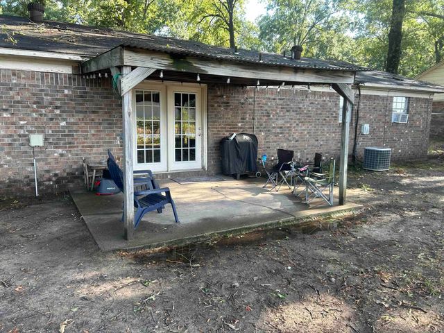31 Indian Trail, Searcy, AR 72143