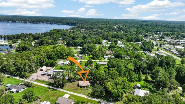 110 W PALM AVENUE, Crescent City, FL 32112