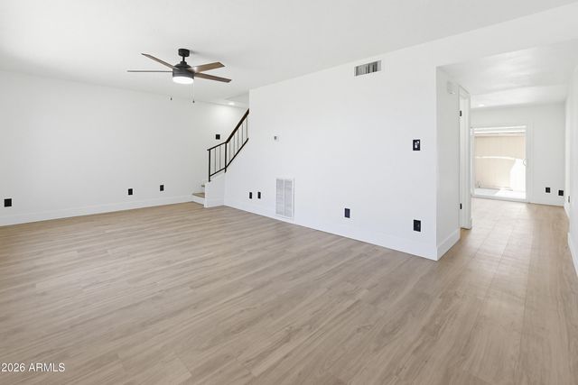 4356 W OCOTILLO Road, Glendale, AZ 85301