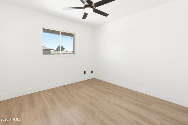 4356 W OCOTILLO Road, Glendale, AZ 85301