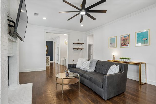 1820 Washington Avenue, Fort Worth, TX 76110