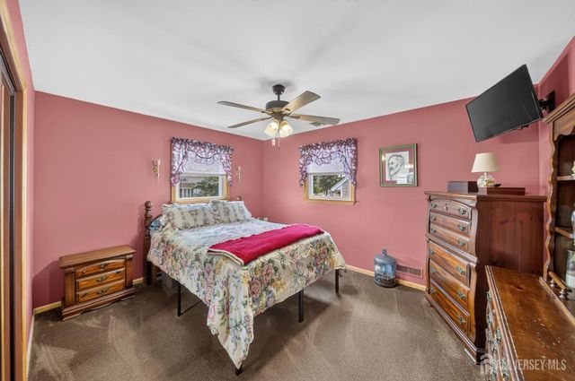 73 Ash Street, Carteret, NJ 07008