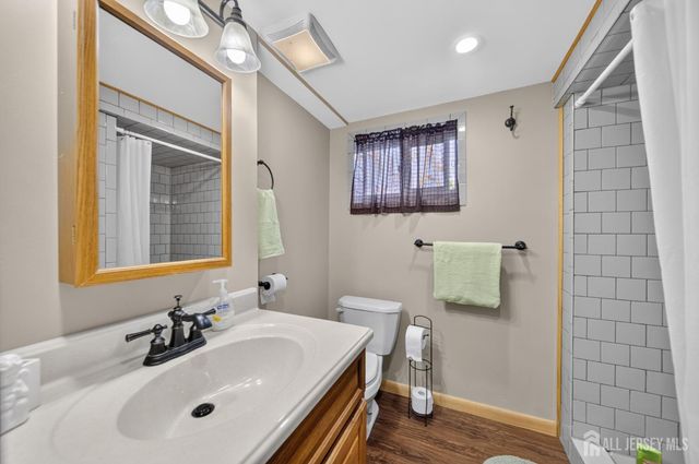 73 Ash Street, Carteret, NJ 07008