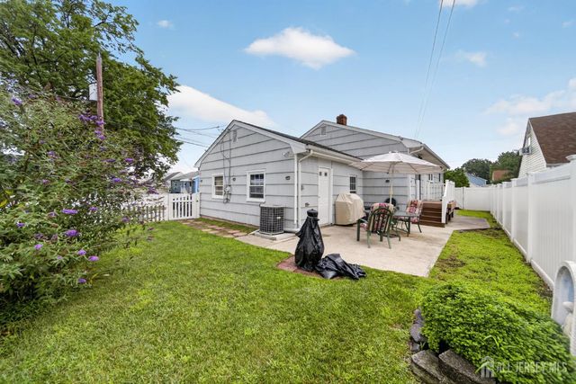 73 Ash Street, Carteret, NJ 07008