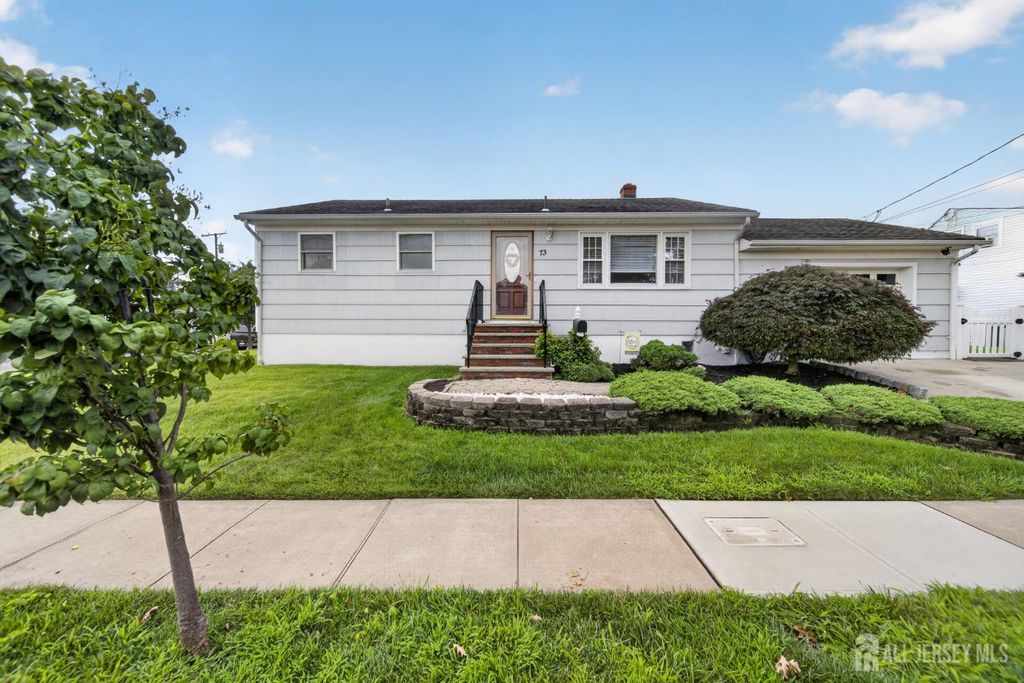 73 Ash Street, Carteret, NJ 07008