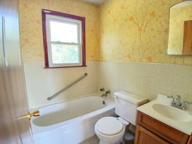 2331 Coon Rapids Boulevard NW, Coon Rapids, MN 55433
